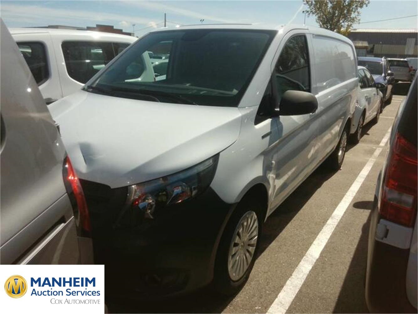 Foto Mercedes Benz VITO 1