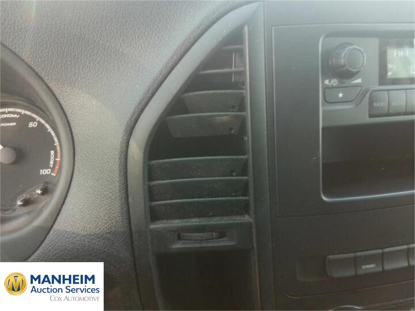 Foto Mercedes Benz VITO 2