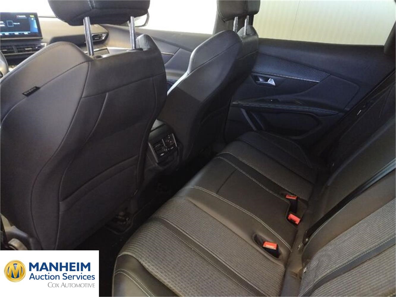 Foto Peugeot 3008 Hybrid 6