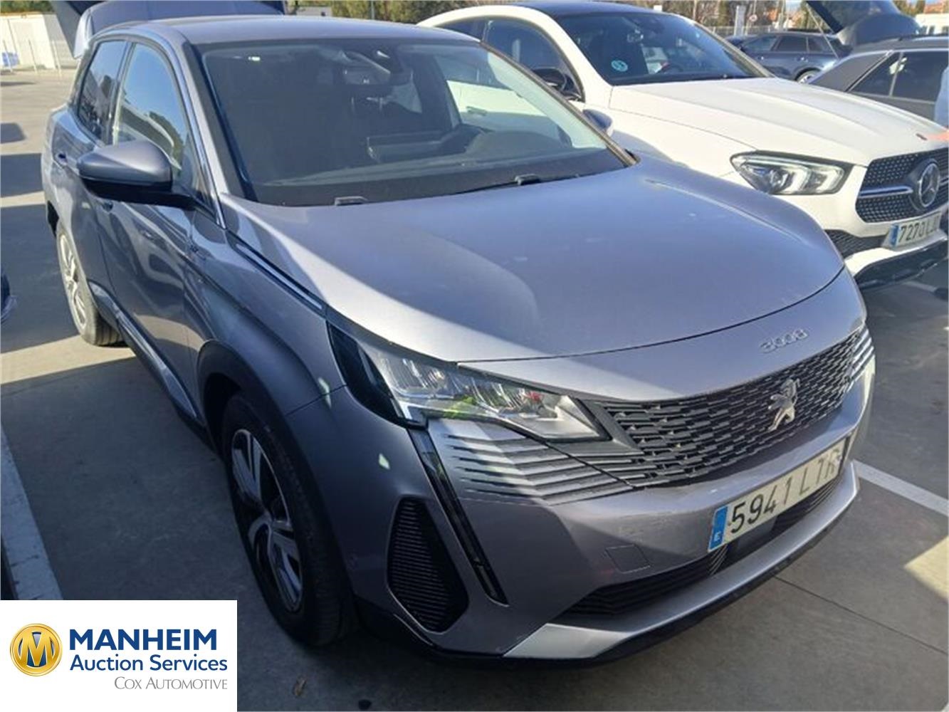 Foto Peugeot 3008 Hybrid 9