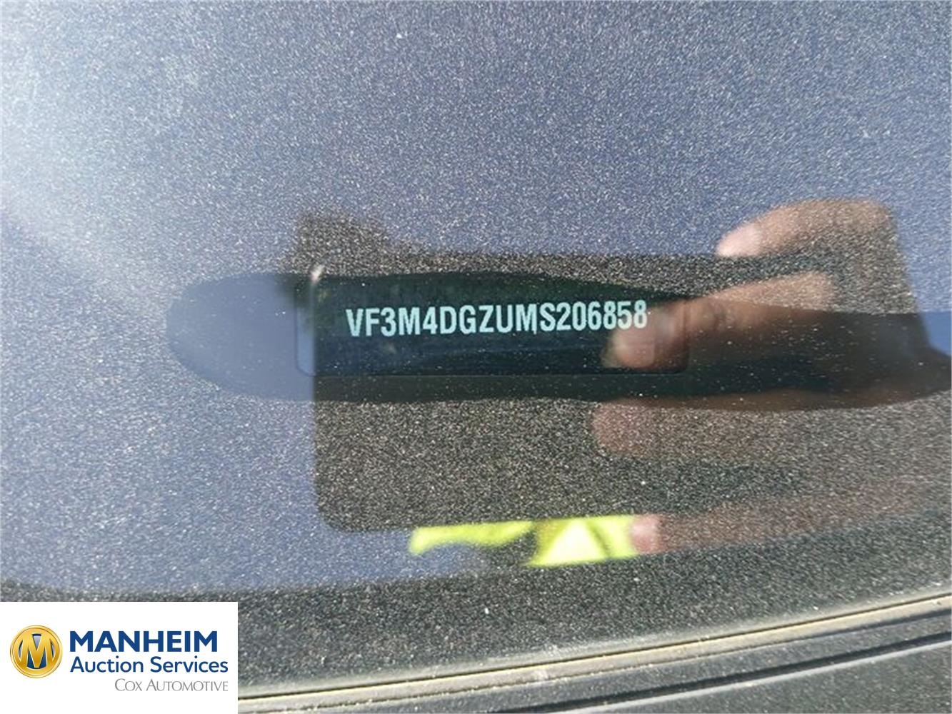 Foto Peugeot 3008 Hybrid 10