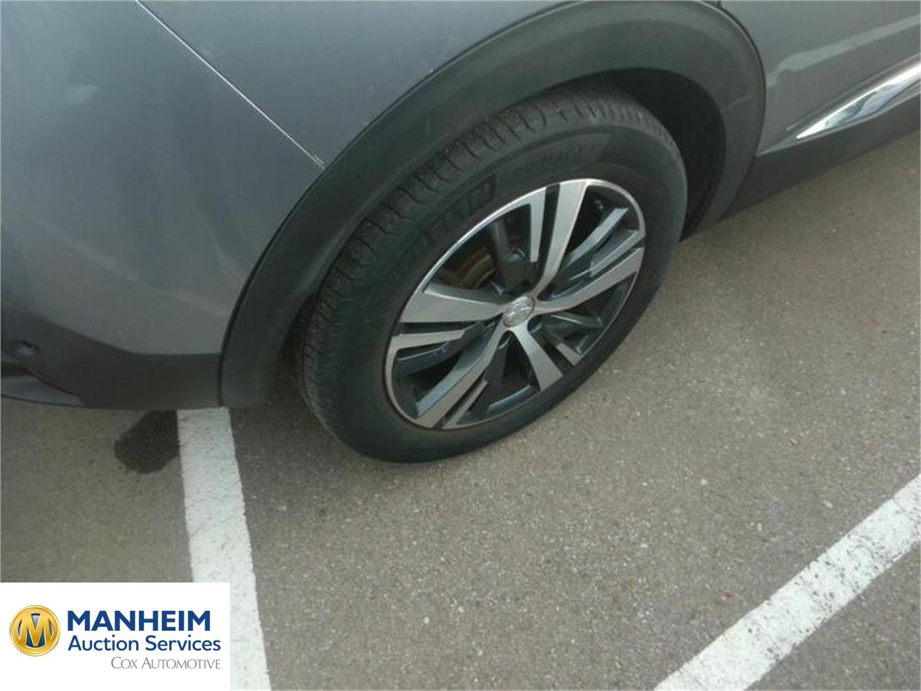Foto Peugeot 3008 Hybrid 21