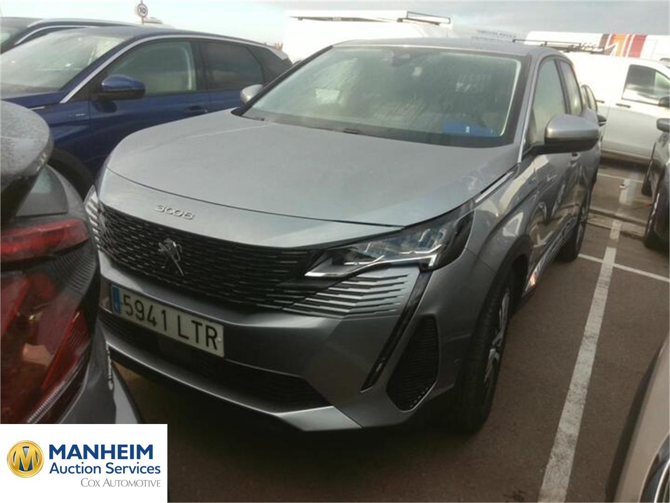 Foto Peugeot 3008 Hybrid 27