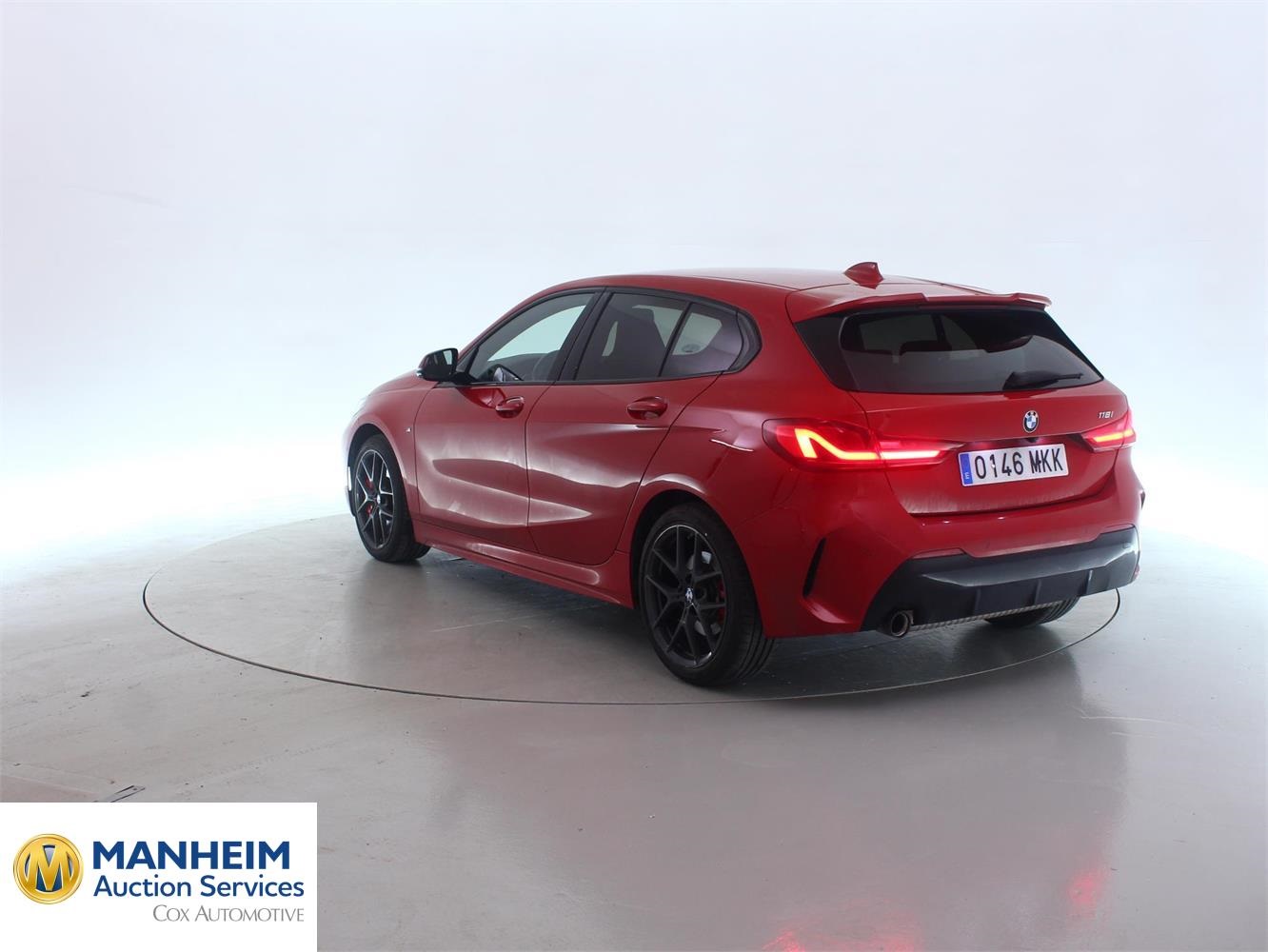Foto BMW 118i (F40) 2