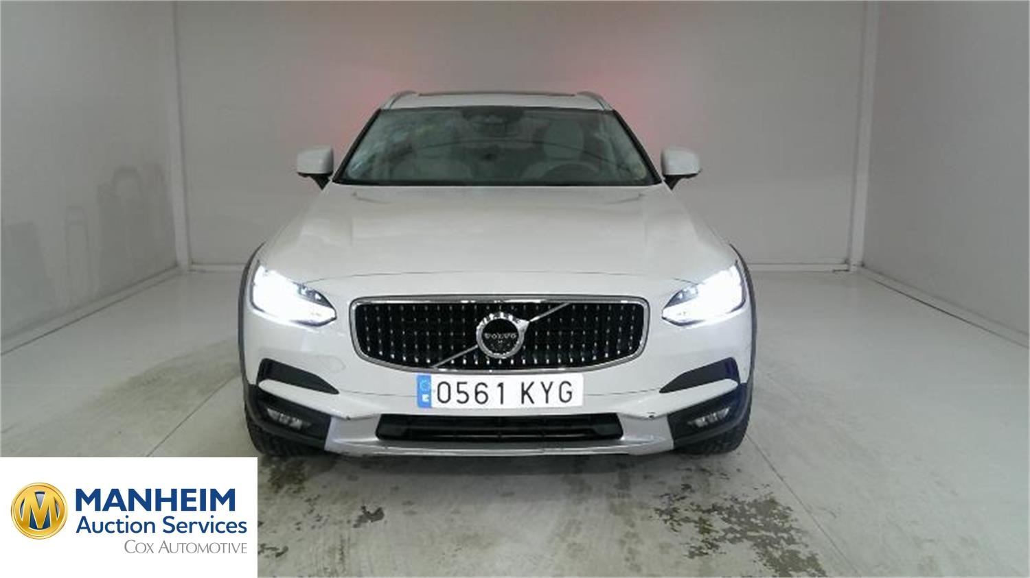 Foto Volvo V90 Cross Country 3