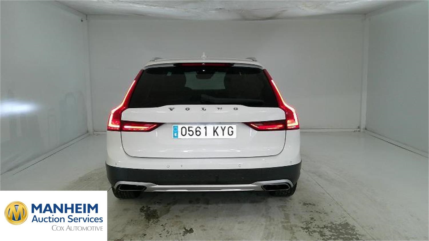 Foto Volvo V90 Cross Country 8