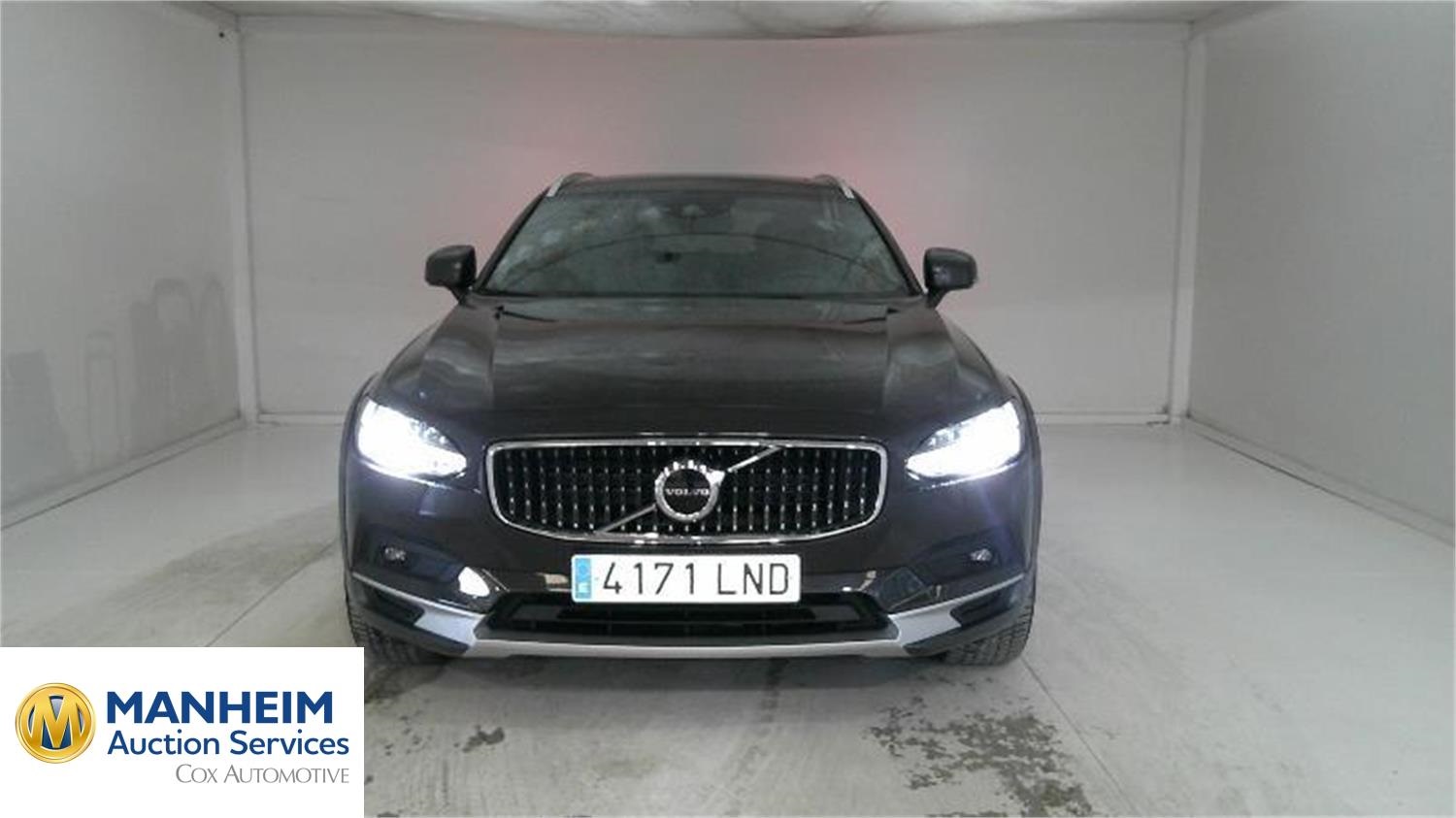 Foto Volvo V90 Cross Country 3