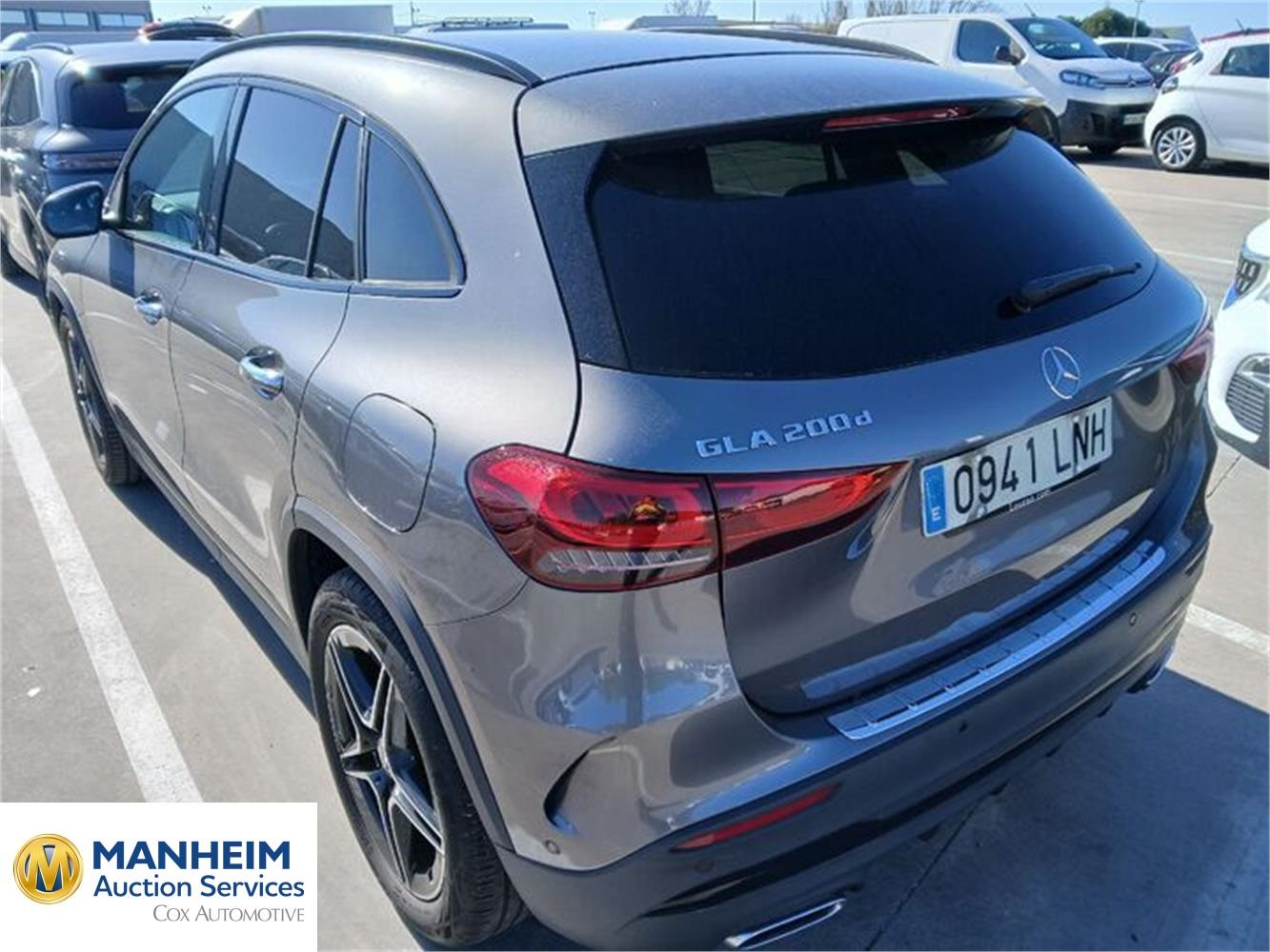 Foto Mercedes Benz GLA 9