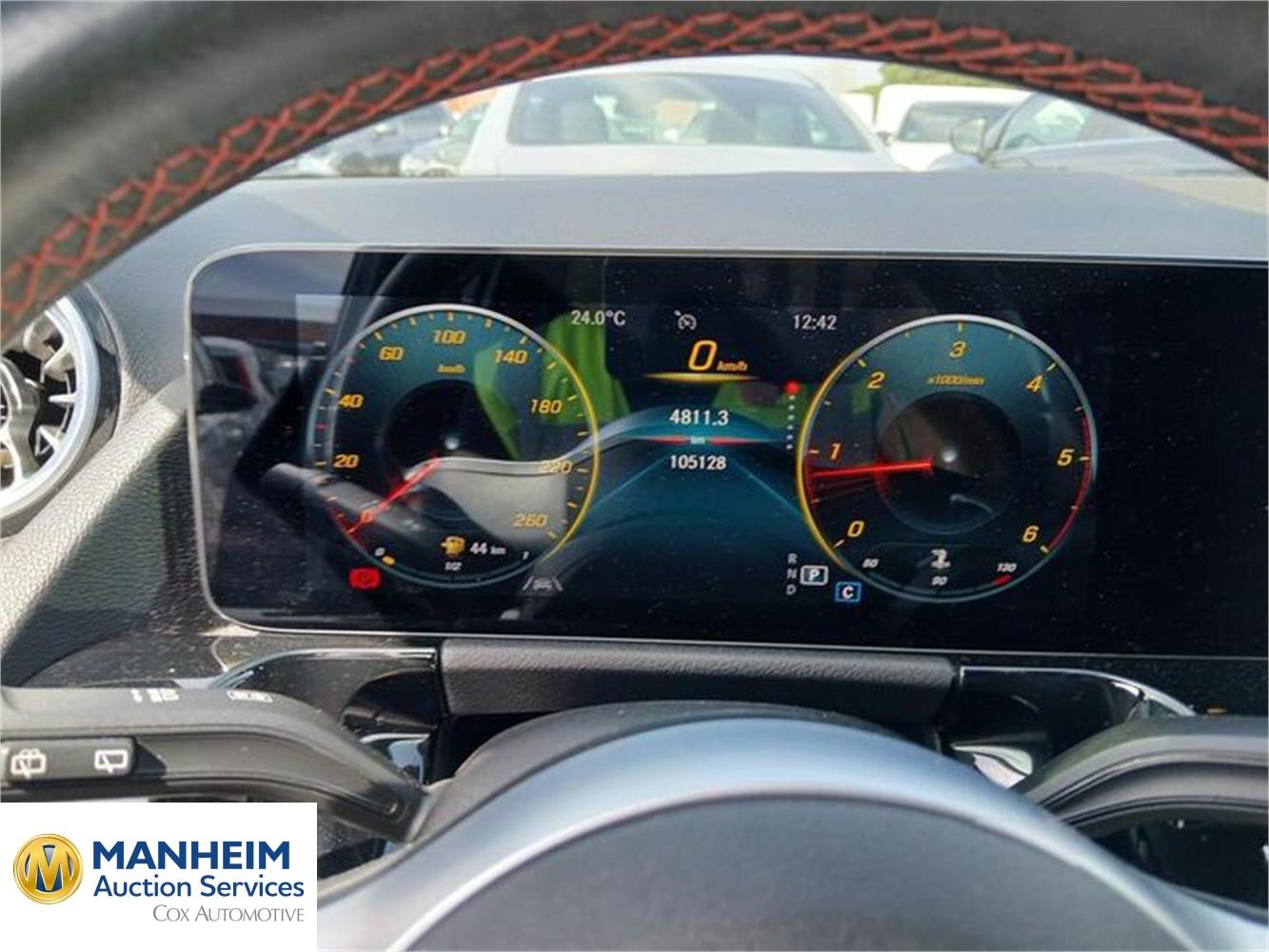 Foto Mercedes Benz GLA 62