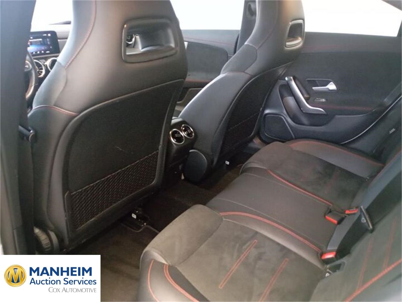 Foto Mercedes Benz CLA 6