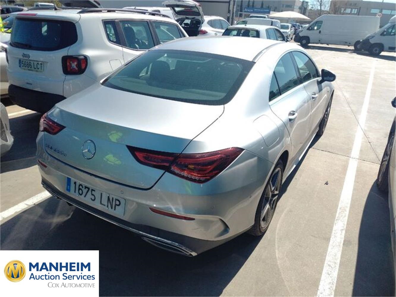 Foto Mercedes Benz CLA 9