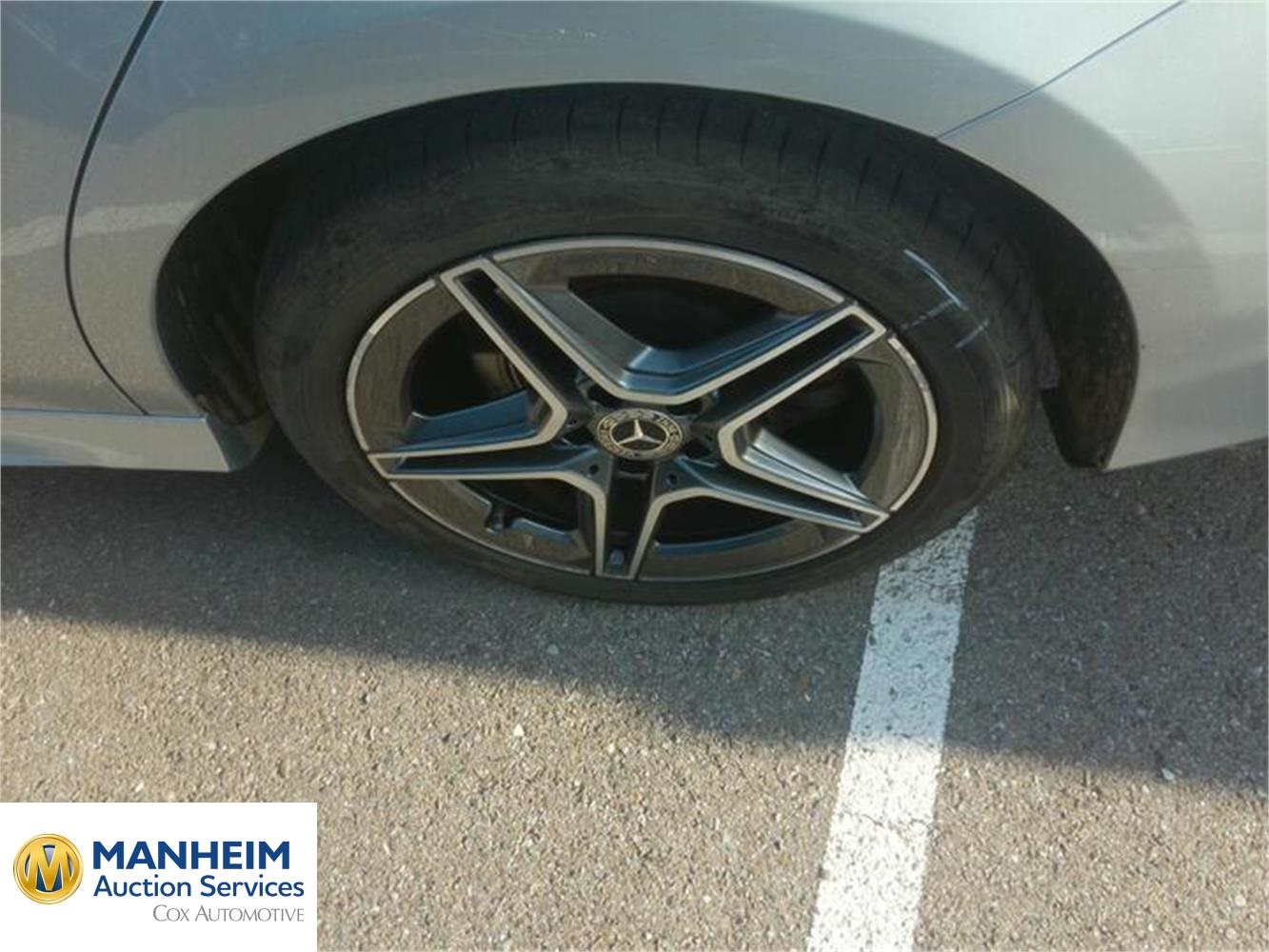 Foto Mercedes Benz CLA 16