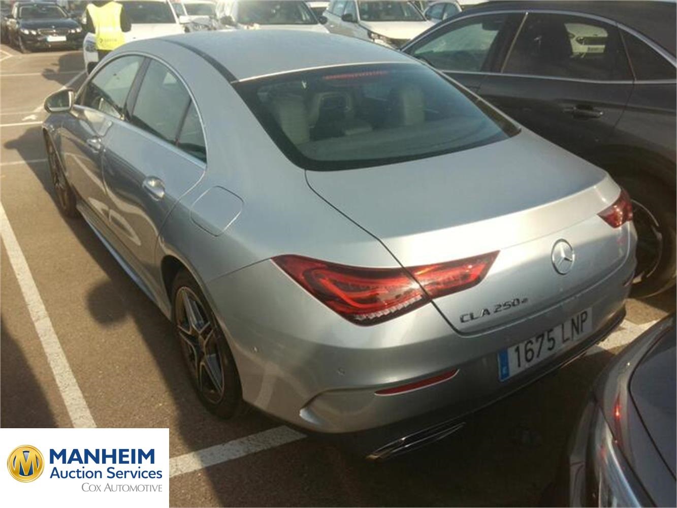 Foto Mercedes Benz CLA 17