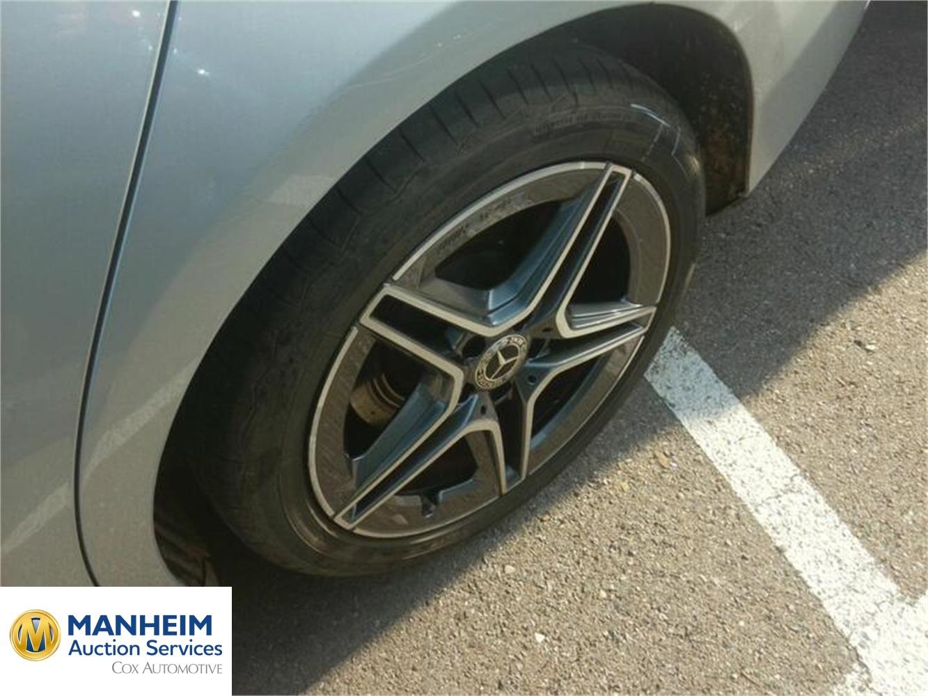 Foto Mercedes Benz CLA 30