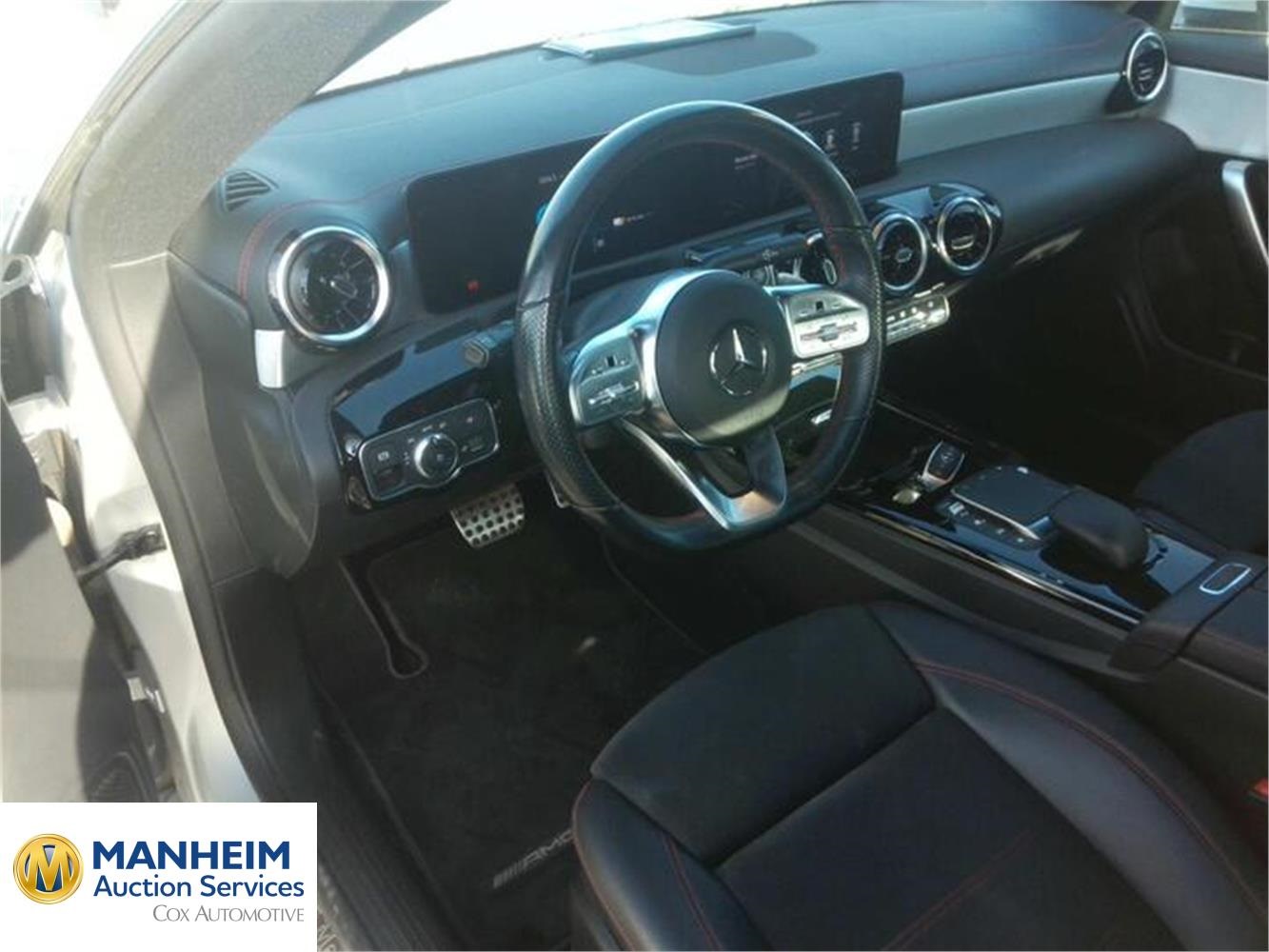 Foto Mercedes Benz CLA 54