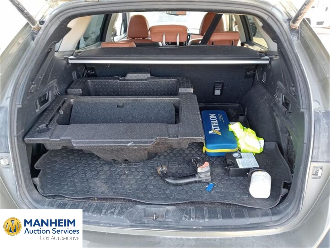 Foto Subaru OUTBACK 18