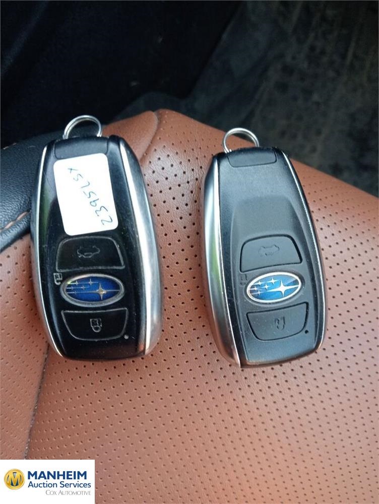 Foto Subaru OUTBACK 19