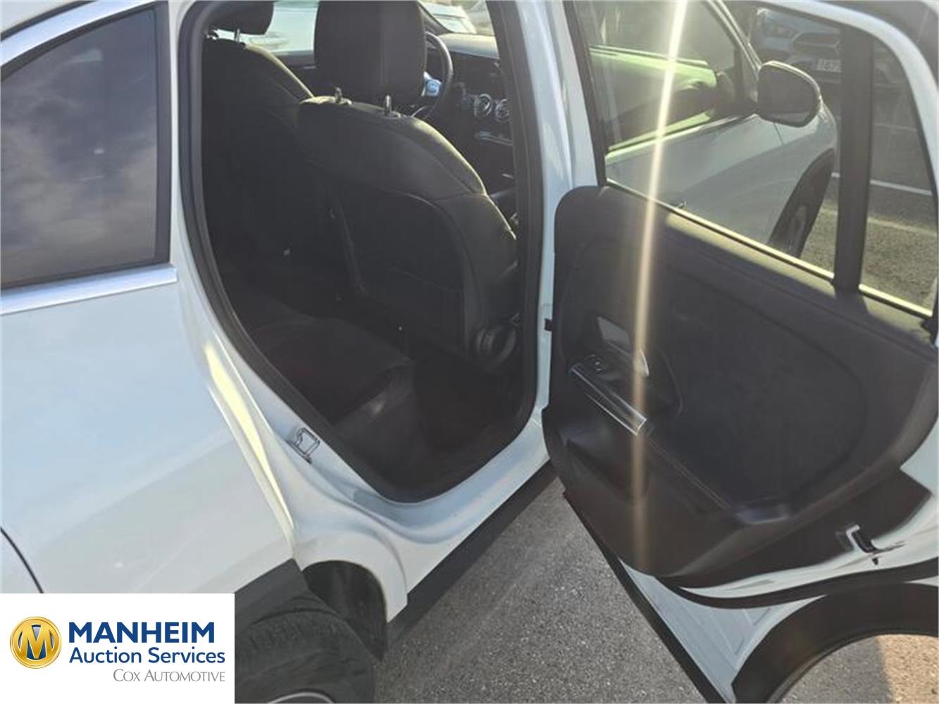 Foto Mercedes Benz GLA 59