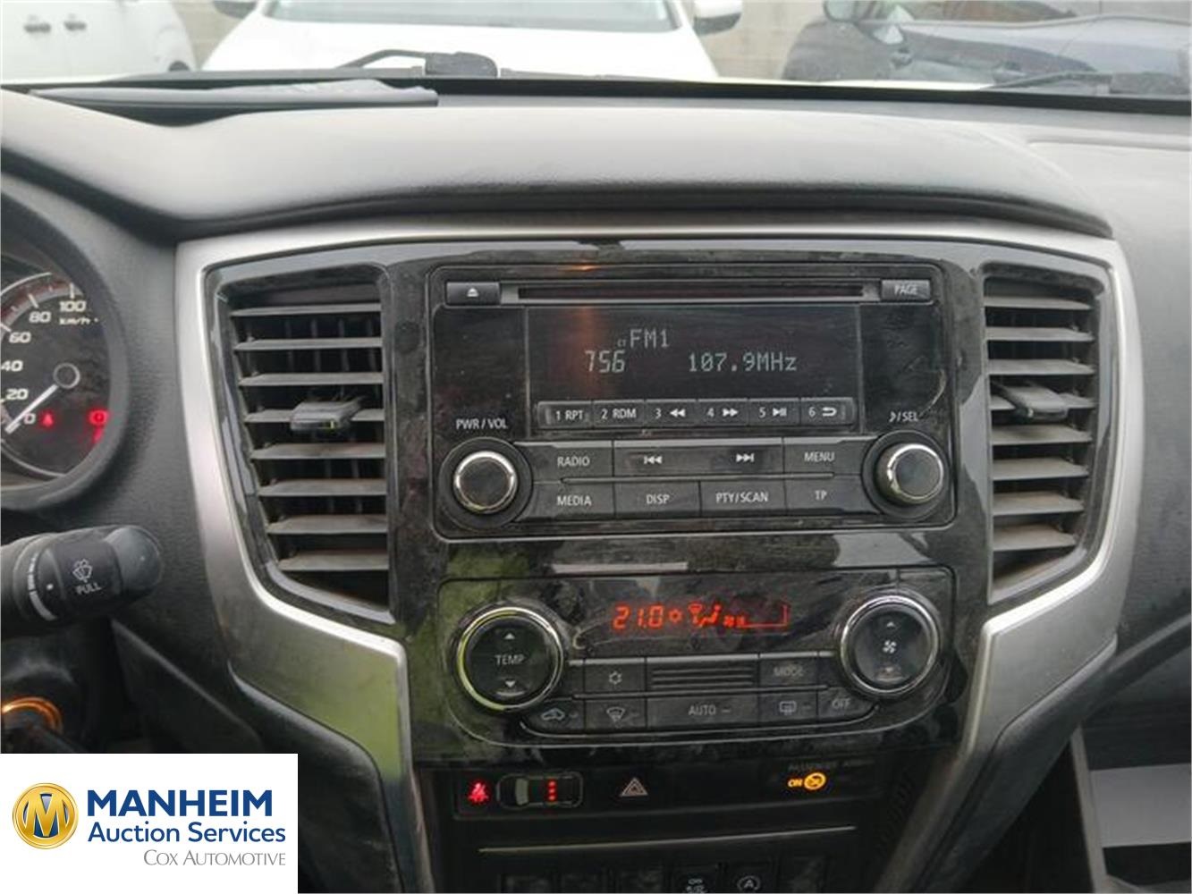 Foto Mitsubishi L200 23