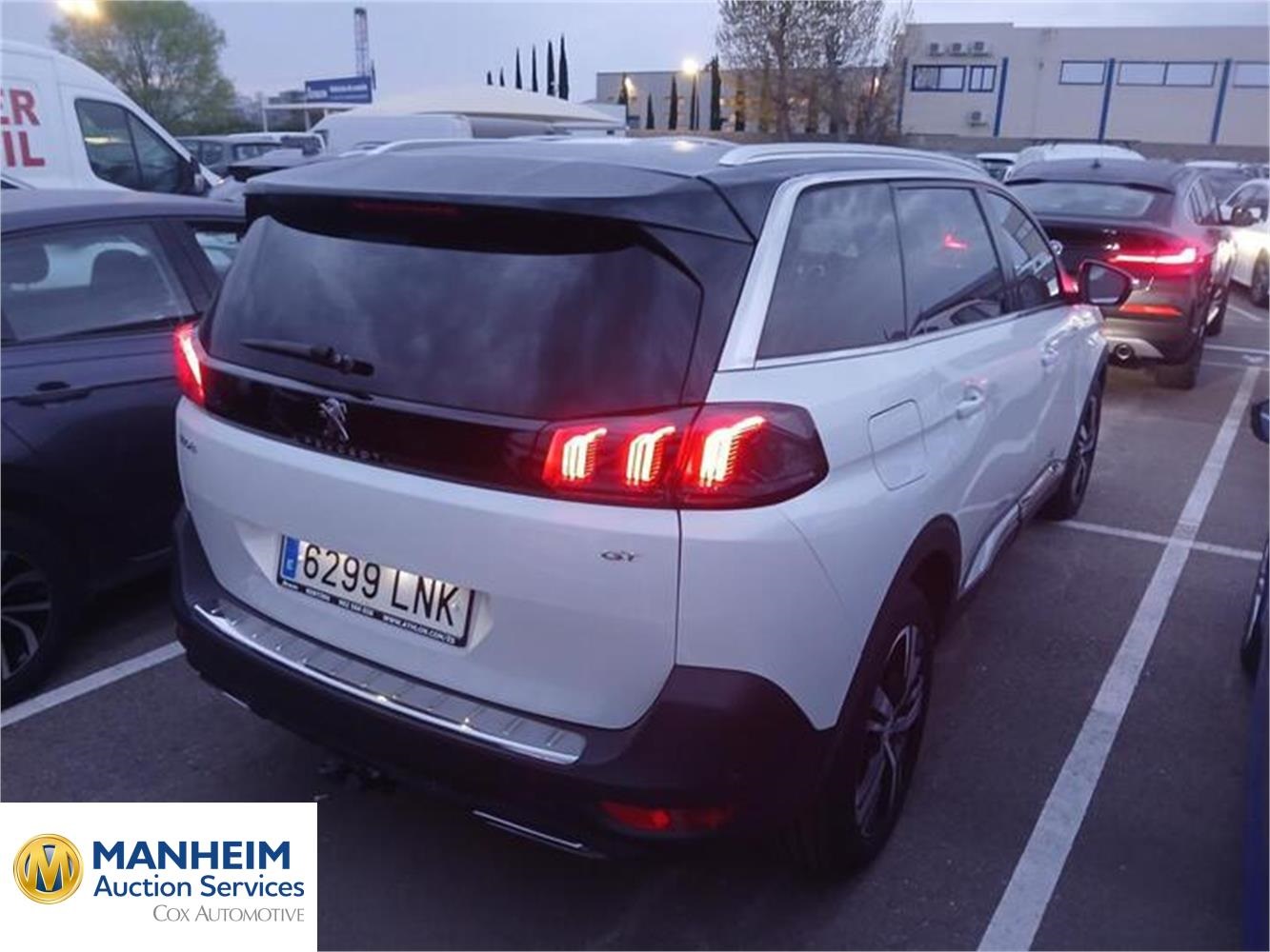 Foto Peugeot 5008 33
