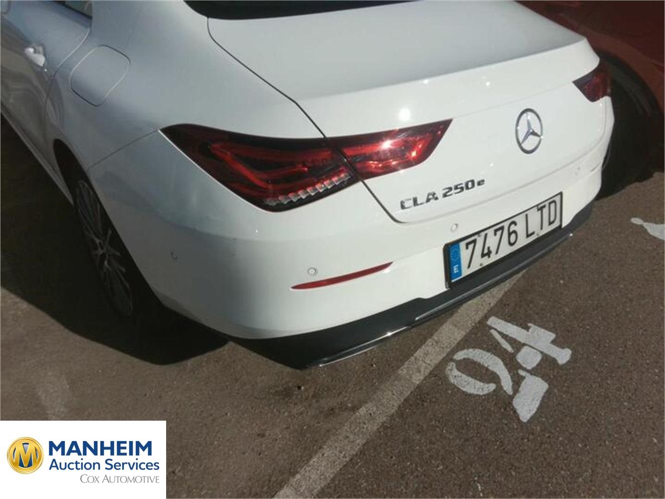 Foto Mercedes Benz CLA 4