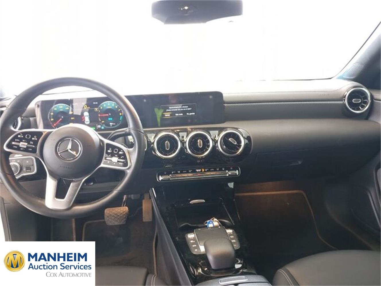 Foto Mercedes Benz CLA 7