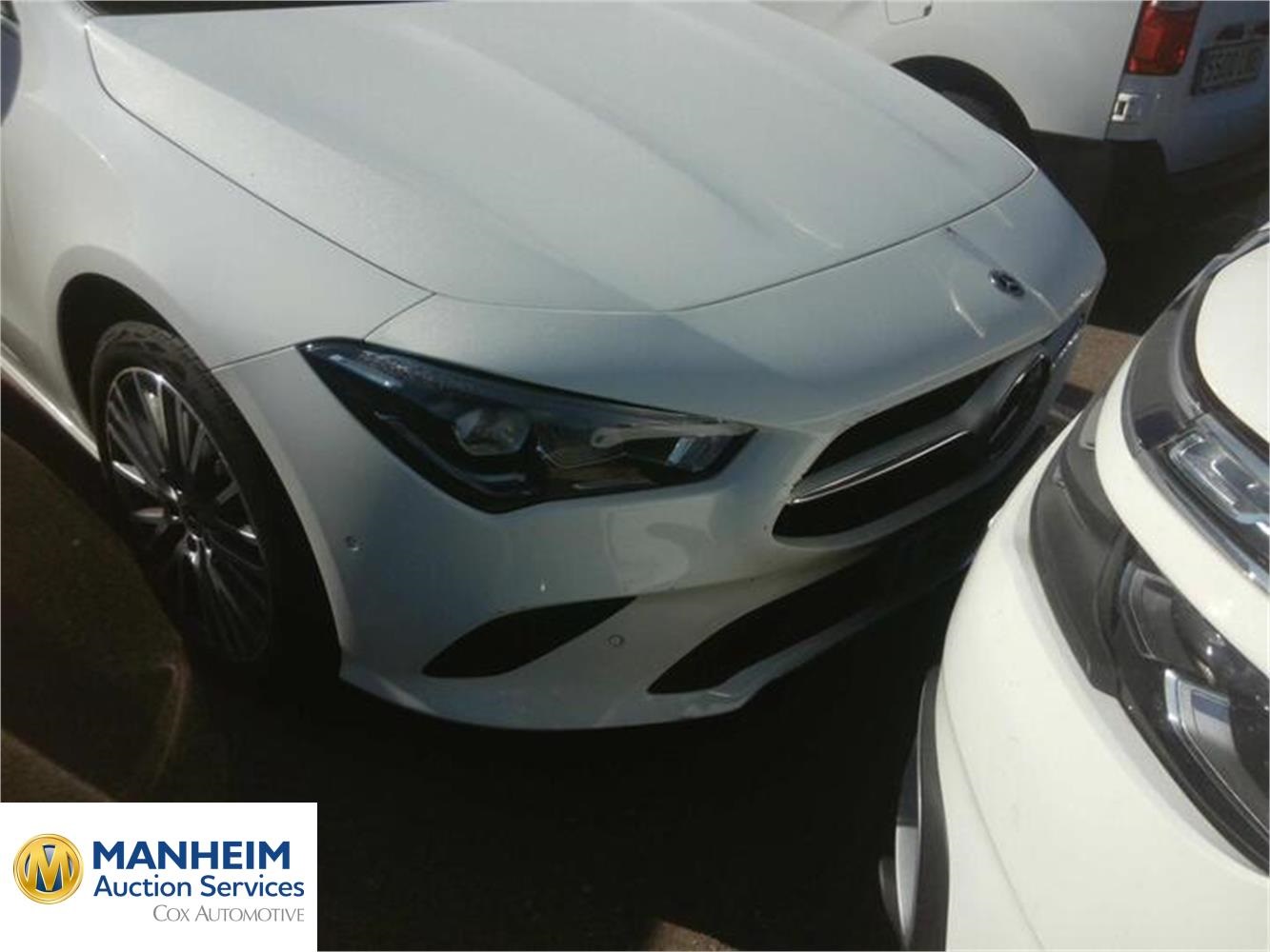 Foto Mercedes Benz CLA 15