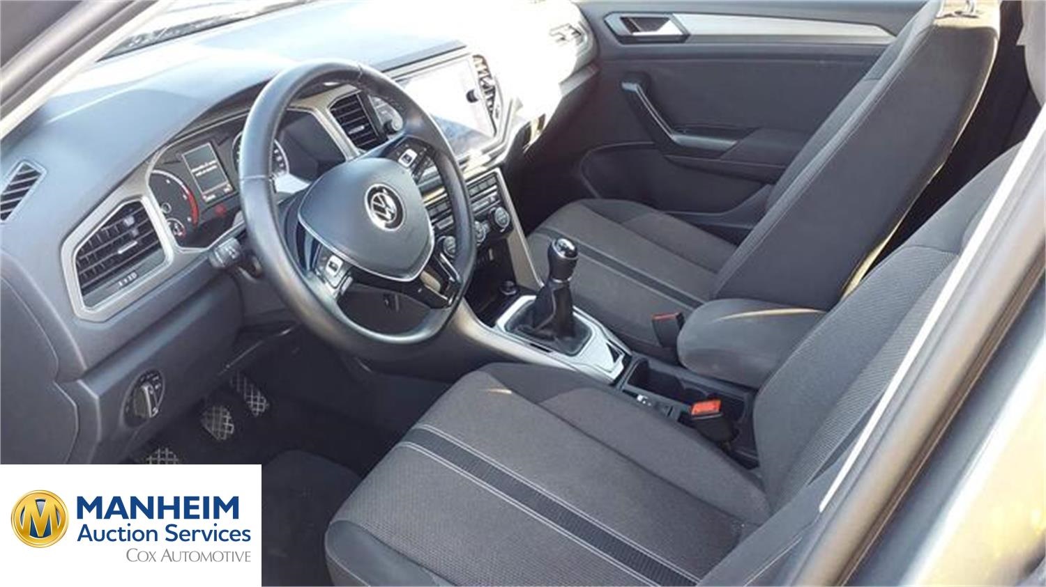Foto Volkswagen T-Roc 6