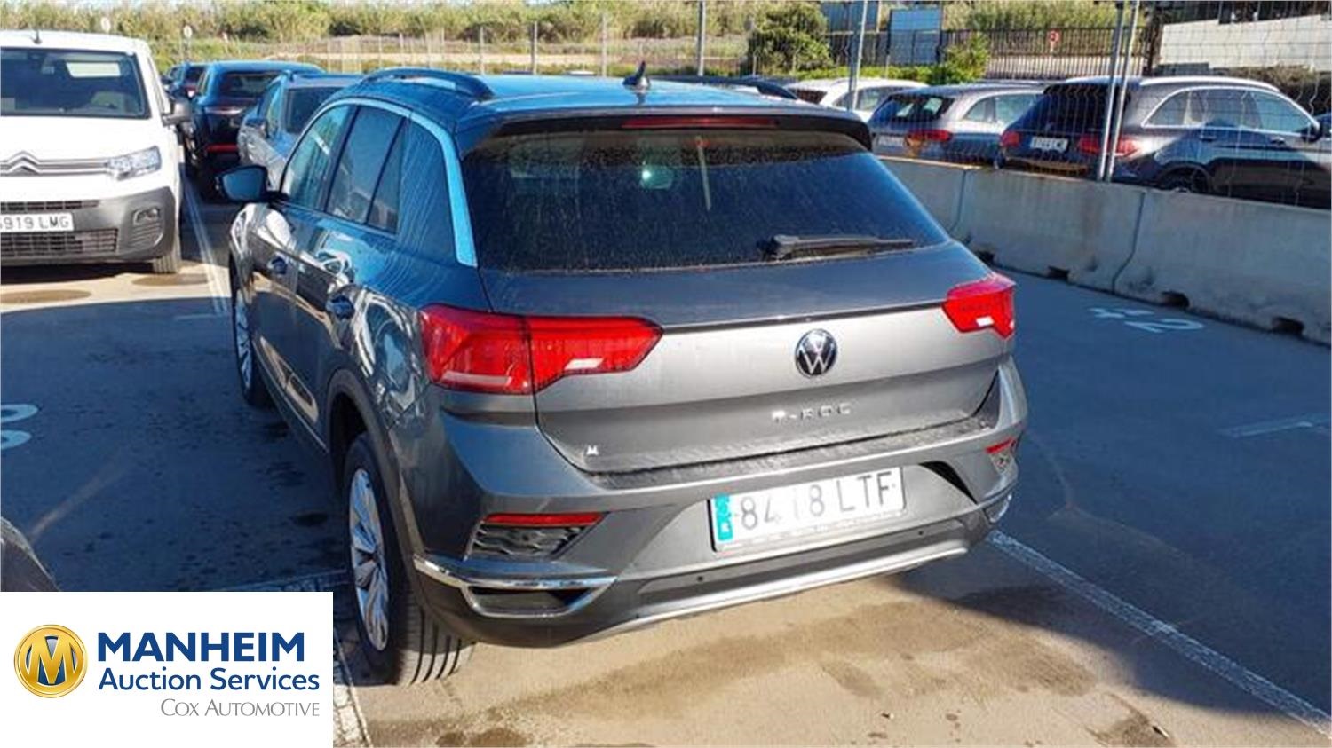 Foto Volkswagen T-Roc 11