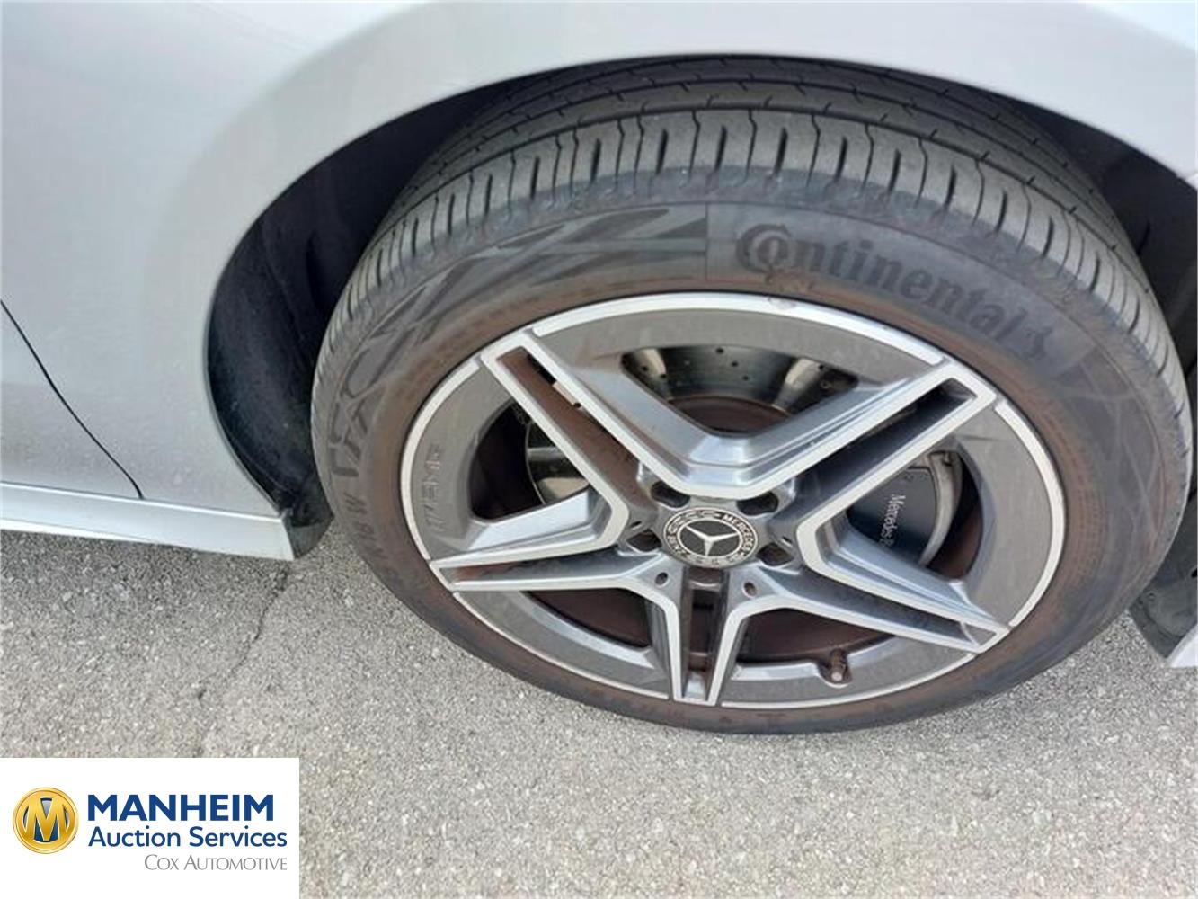 Foto Mercedes Benz CLA 27