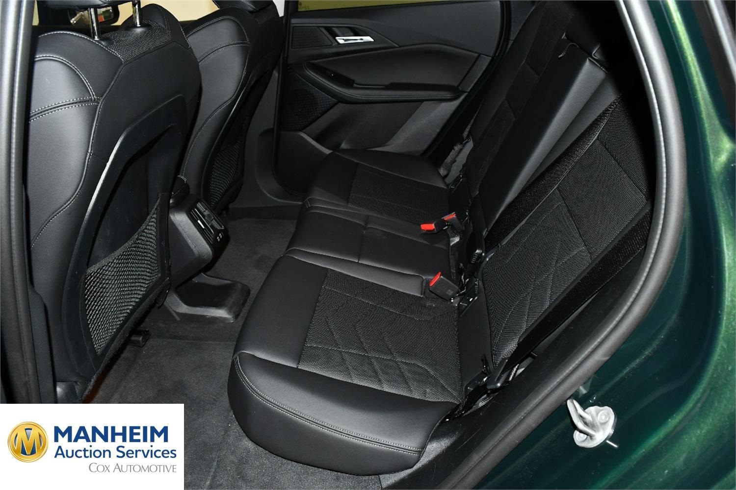 Foto BMW 225e xDrive Active Tourer (U06) 11