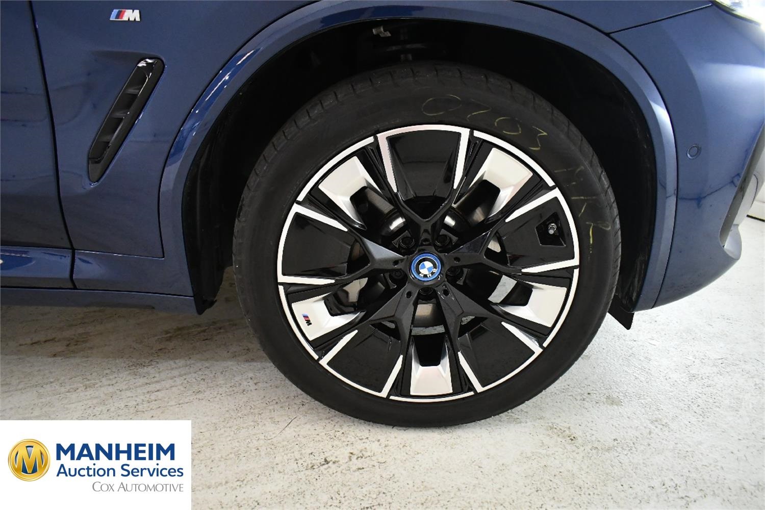 Foto BMW iX3 M Sport (G08) 35