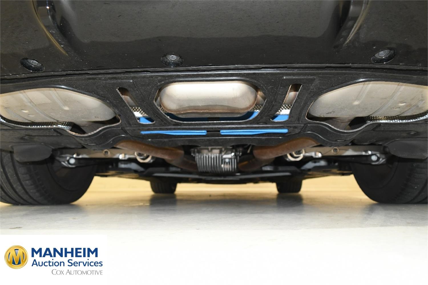 Foto BMW M8 Competition Coupé (F92) 28