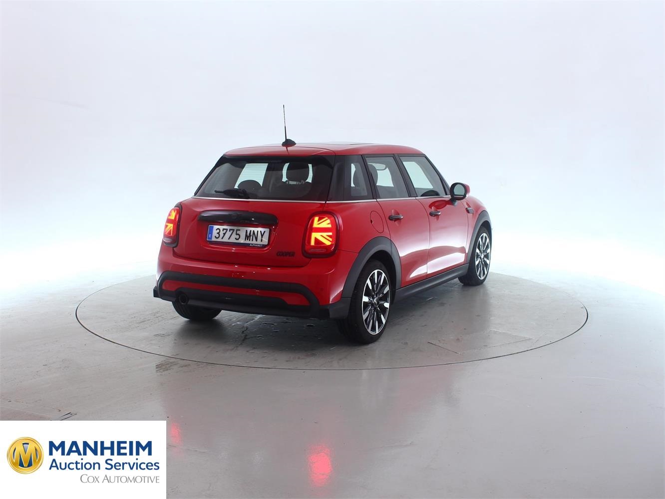 Foto Mini Cooper 5-puertas (F55) 3