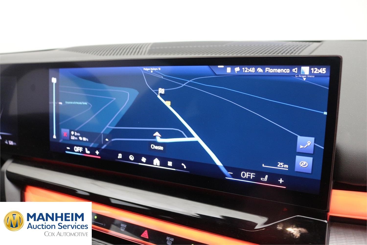 Foto BMW i5 eDrive40 Berlina (G60) 18