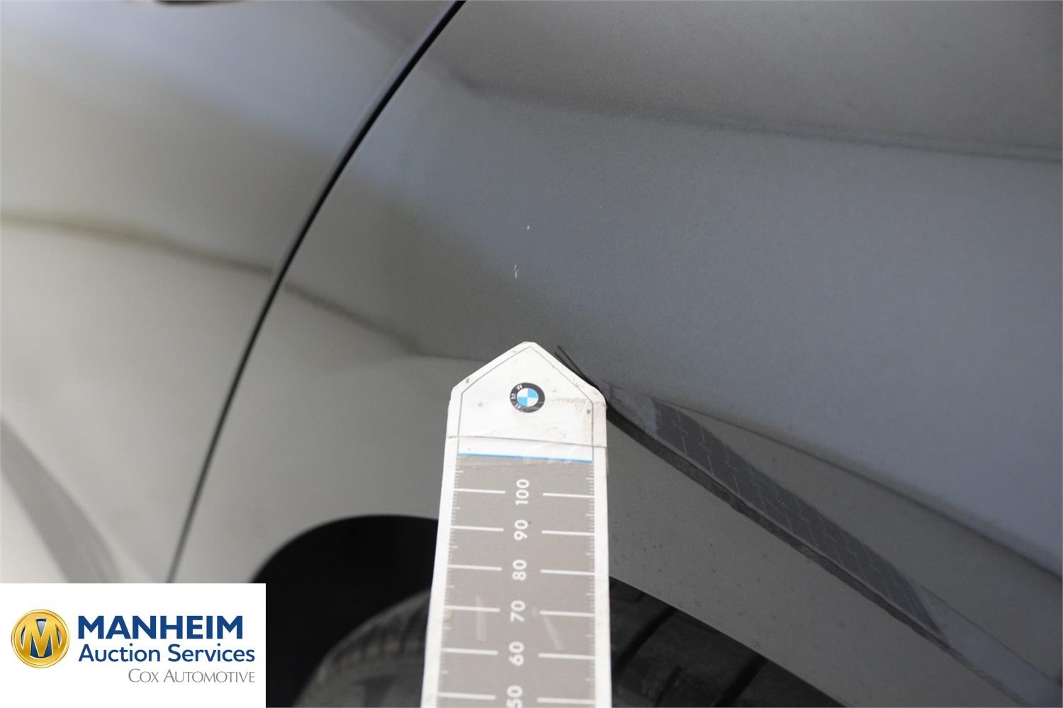 Foto BMW i5 eDrive40 Berlina (G60) 43