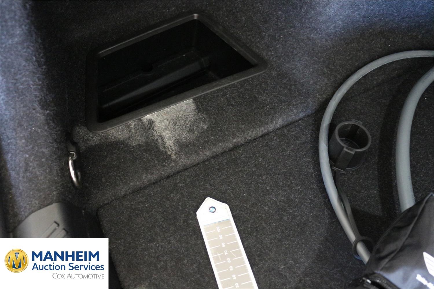 Foto BMW i5 eDrive40 Berlina (G60) 45