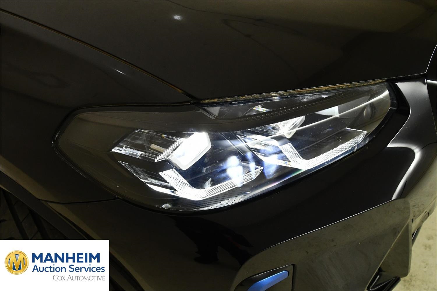 Foto BMW iX3 M Sport (G08) 16