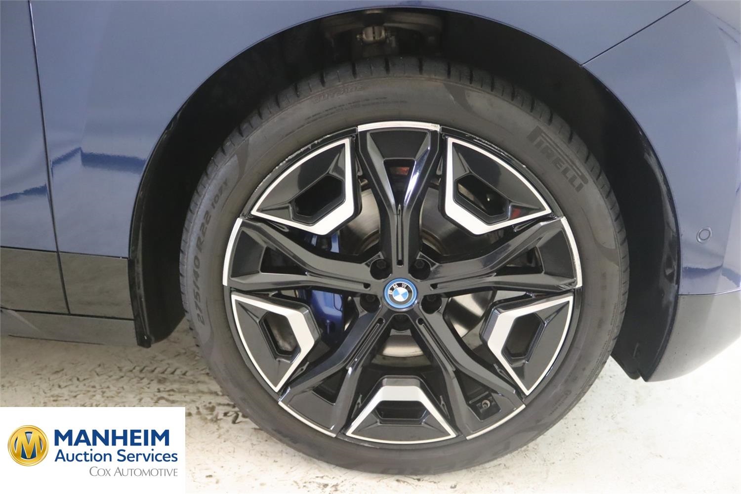 Foto BMW iX xDrive50 (I20) 35