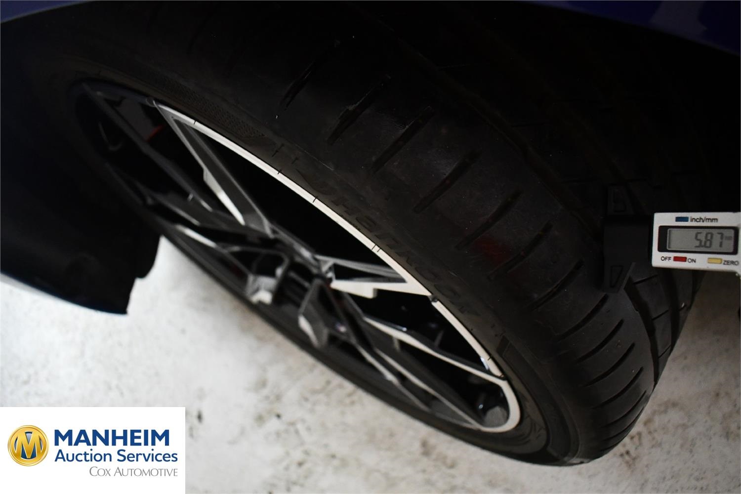 Foto BMW i4 M50 Gran Coupé (G26) 22