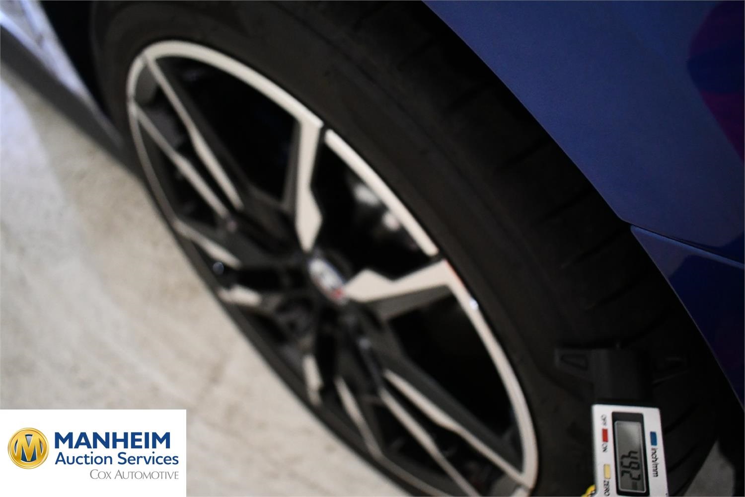 Foto BMW i4 M50 Gran Coupé (G26) 23