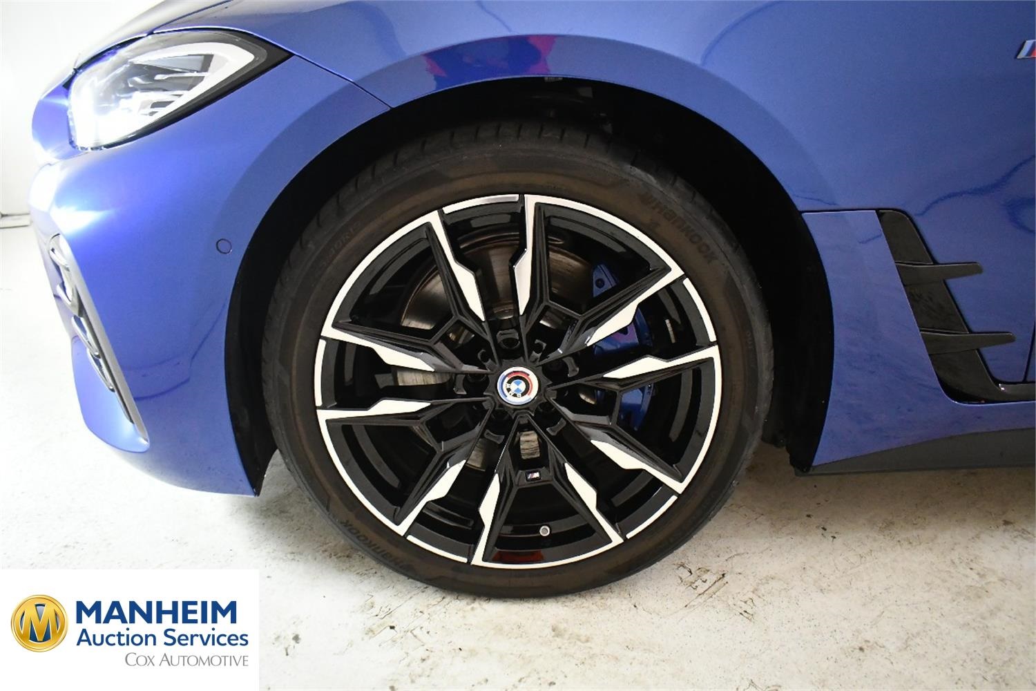 Foto BMW i4 M50 Gran Coupé (G26) 32