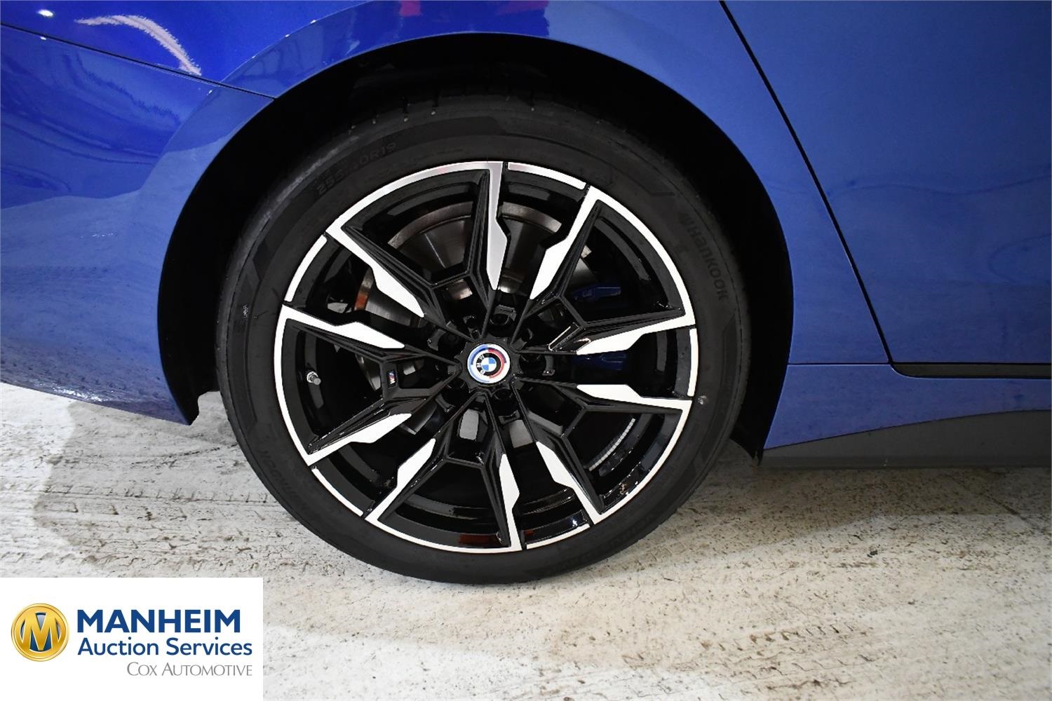 Foto BMW i4 M50 Gran Coupé (G26) 34
