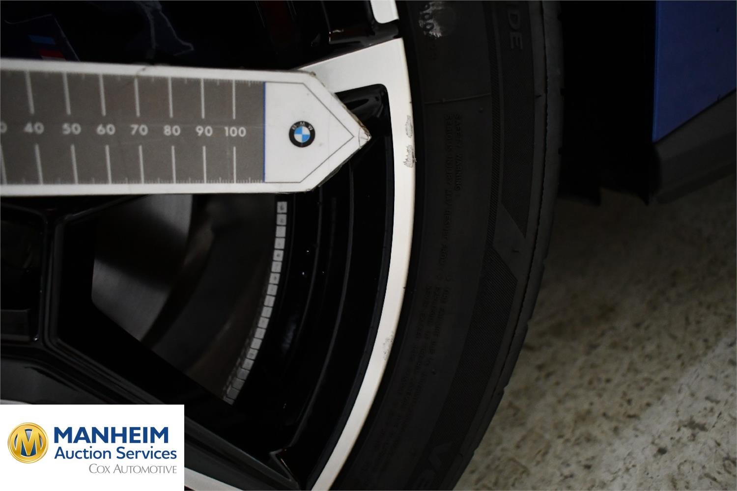 Foto BMW i4 M50 Gran Coupé (G26) 37