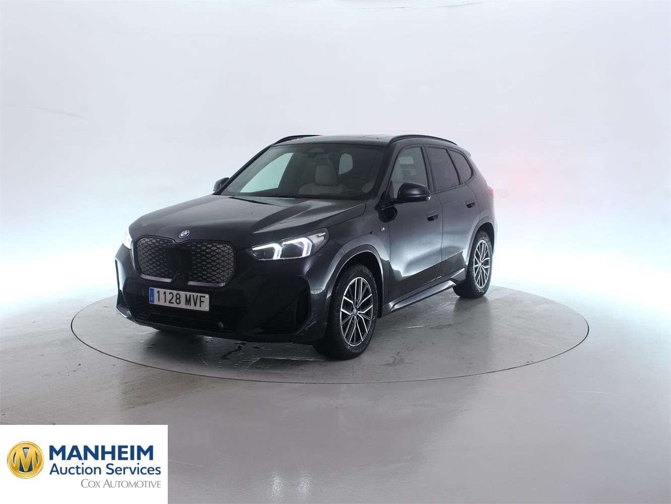 BMW iX1 xDrive30 (U11) 