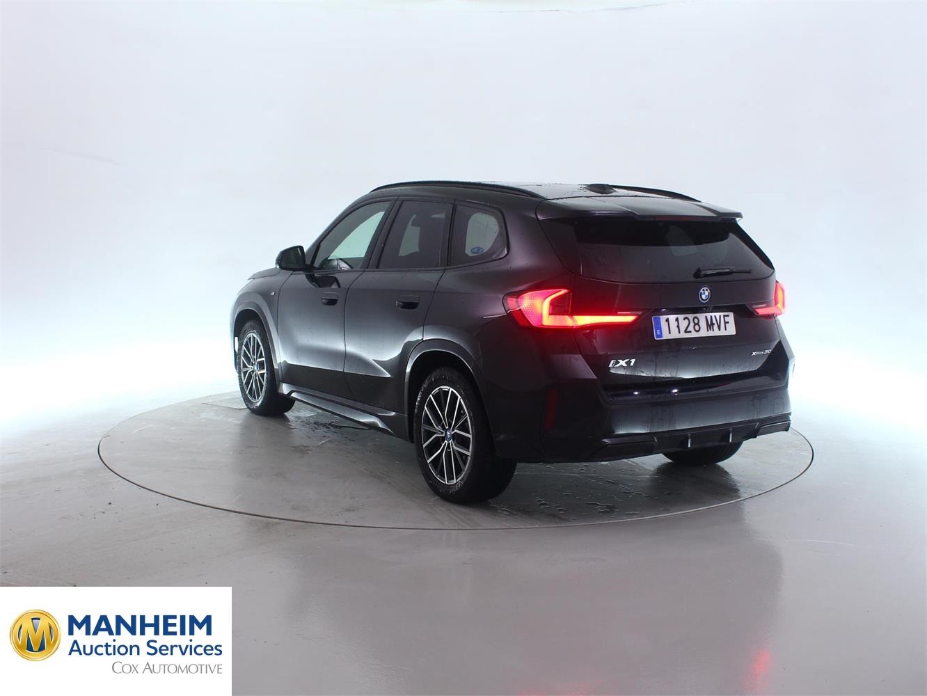 Foto BMW iX1 xDrive30 (U11) 2