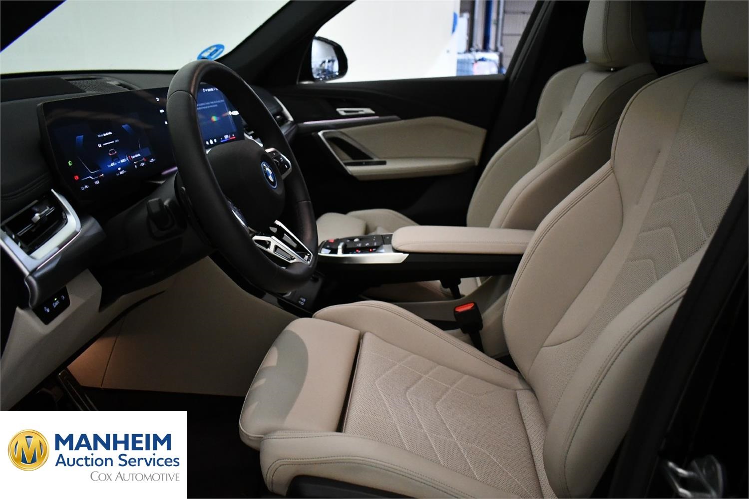 Foto BMW iX1 xDrive30 (U11) 6