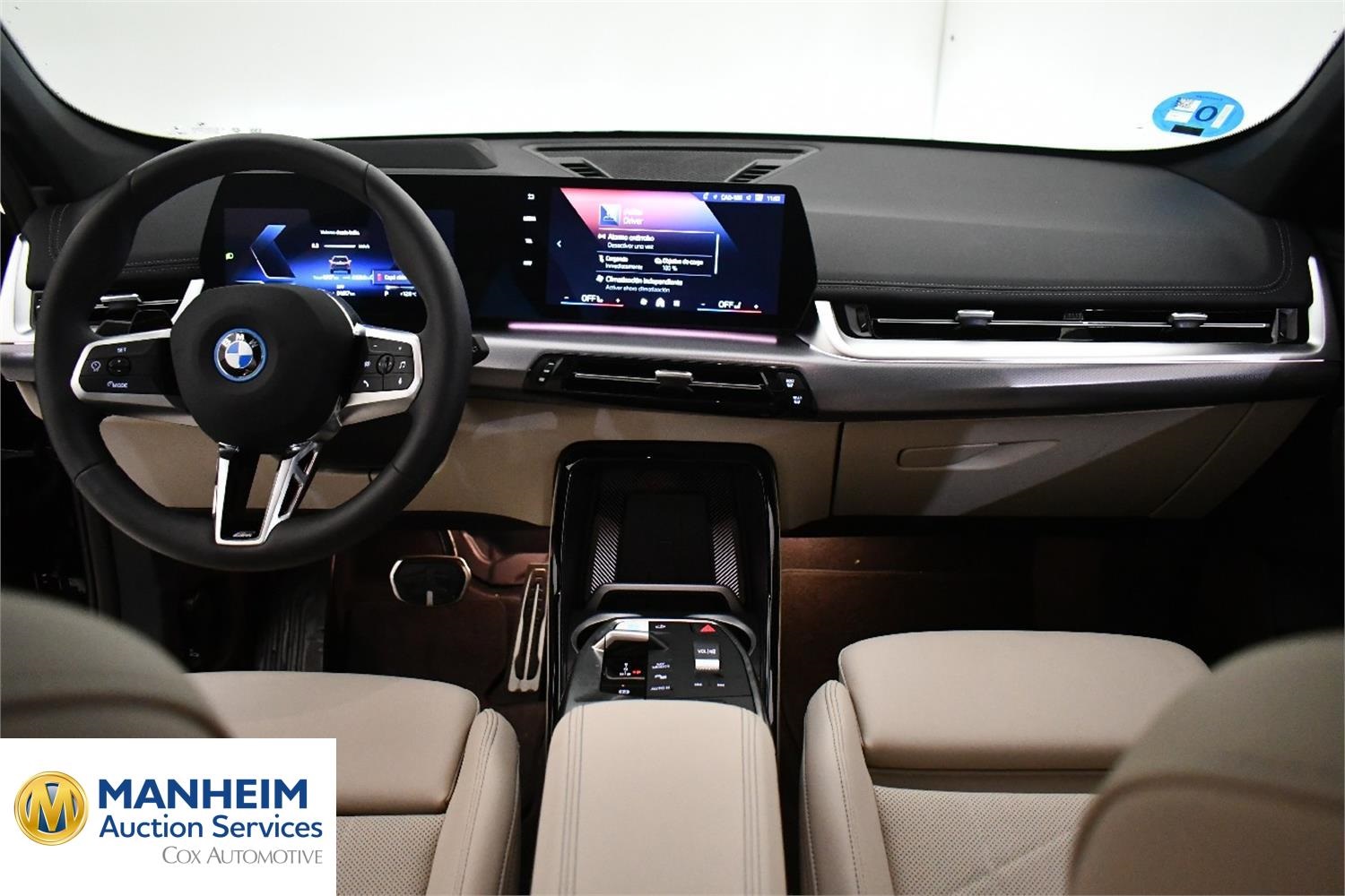 Foto BMW iX1 xDrive30 (U11) 9