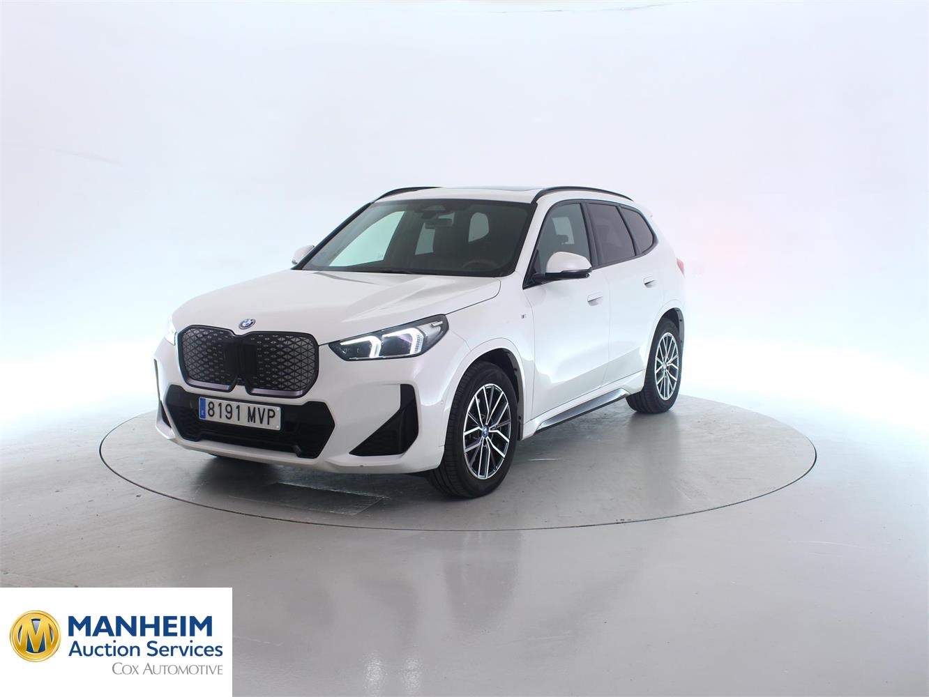 BMW iX1 xDrive30 (U11) 