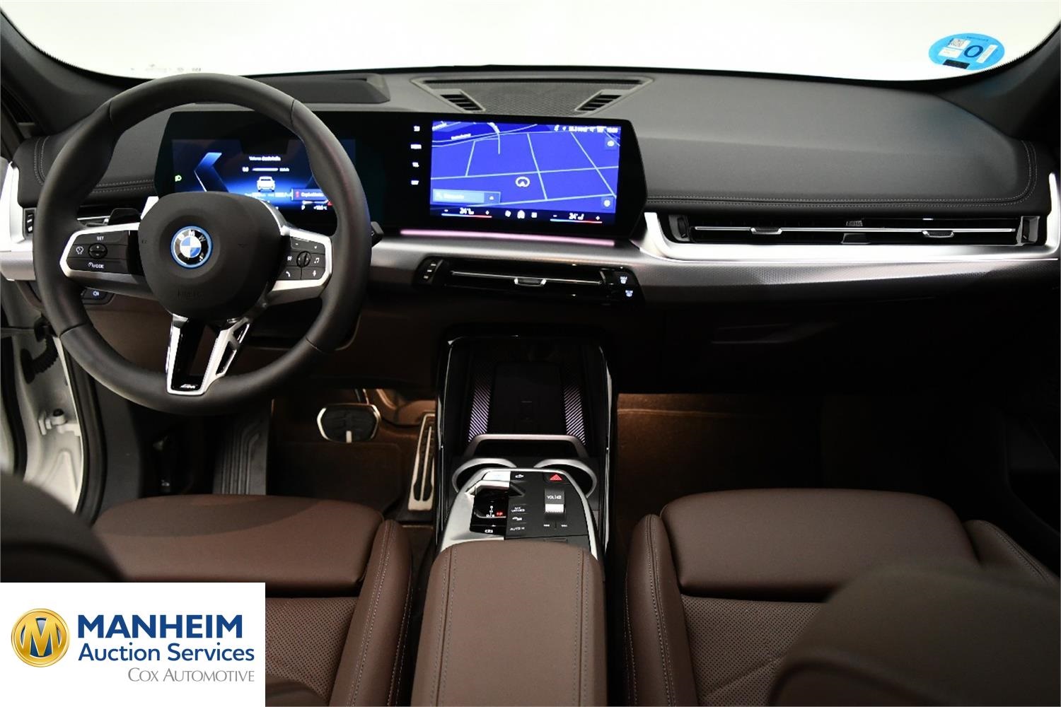 Foto BMW iX1 xDrive30 (U11) 9
